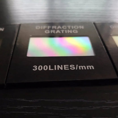 50x50mm Holographic Reflection Diffraction Grating Sheets Reflective Spectroscopic Teaching Demonstration 50-600 Lines Optional