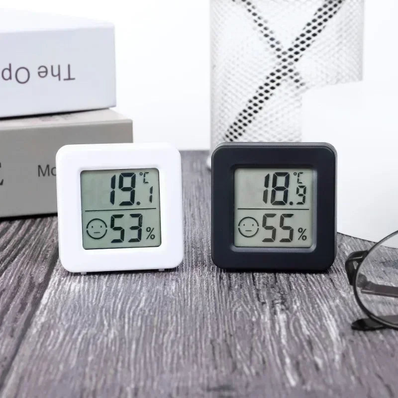Mini Desktop Thermometer Home  Electronic Monitor for Baby Kids Room Portable Monitor Room Temperature Desktop Ornament