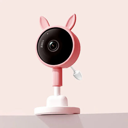 Intelligent baby monitor, high-definition camera, night vision function and two-way communication - modern parenting monitor